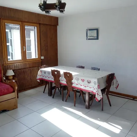 Cosy Au Chinaillon, Proche Commerces Et Pistes, 4 Pers, Animaux Admis. - Fr-1-467-69 Apartment